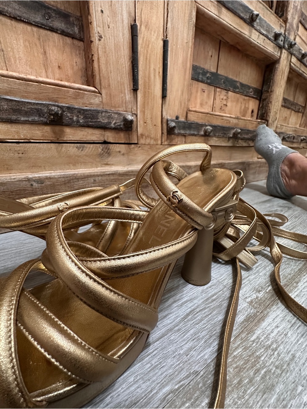 Gold Strappy Tie-Up Gladiator Sandals – Chanel EU 37C - Picture 7 of 16